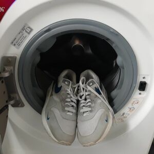 schoenen in de wasmachine